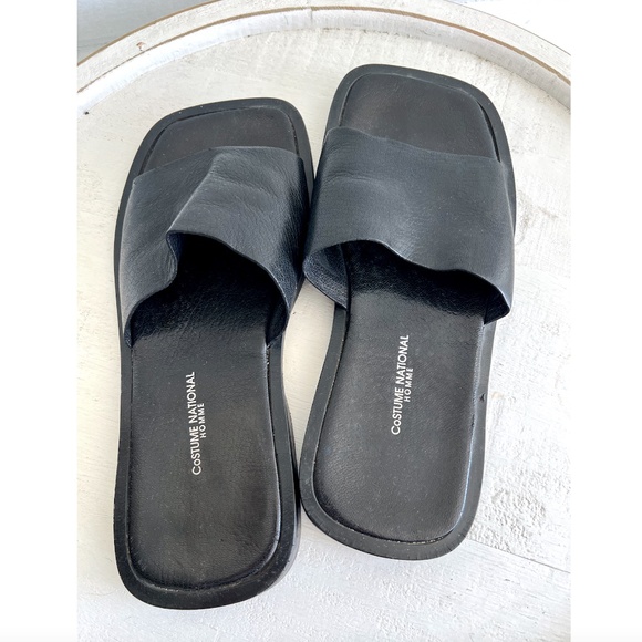 COSTUME NATIONAL HOMME Men's Black Leather Slide Sandals Made in Italy - 9 - Picture 2 of 12